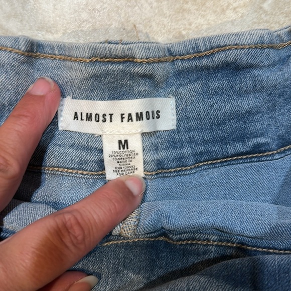 Almost Famous Denim Pleated Micro Mini Skirt Skort M Low Rise Y2K - Picture 3 of 9